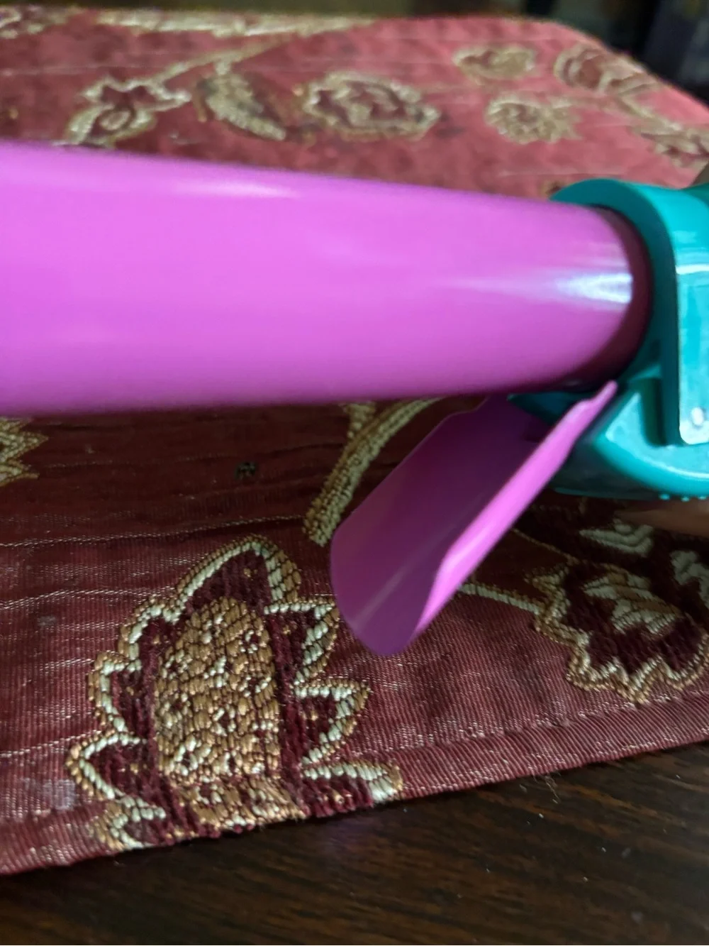 The Beachwaver Co. Turquoise & Pink Curling Wand